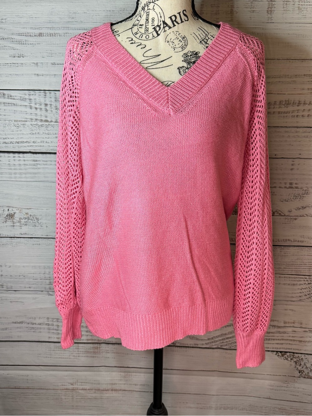 Staccato Pink V-Neck Open-Stitch Sleeve Women’s Sweater size small